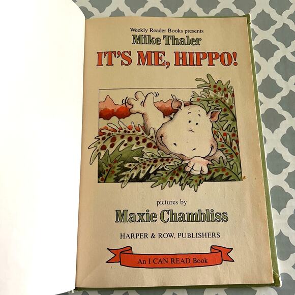 Vintage 1983 It's Me Hippo! Hardcover Book Pre-Loved - Picture 3 of 6